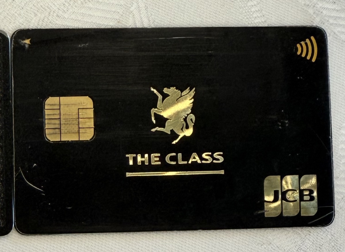 Y医師が個人で利用するJCB THE CLASSの取材提供写真